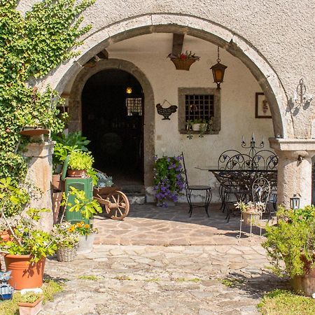 Vestone A Casa Di Gianni E Mari Bed & Breakfast エクステリア 写真
