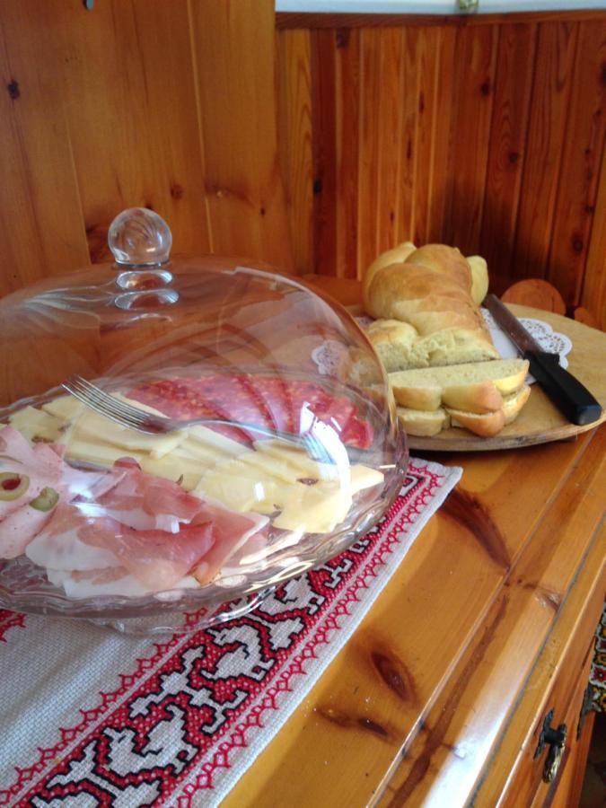 Vestone A Casa Di Gianni E Mari Bed & Breakfast エクステリア 写真