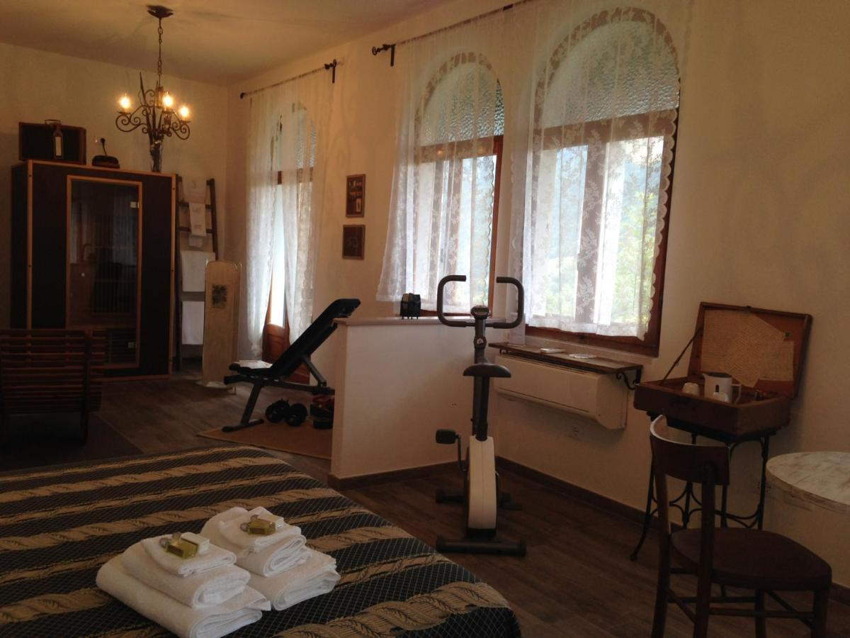 Vestone A Casa Di Gianni E Mari Bed & Breakfast エクステリア 写真