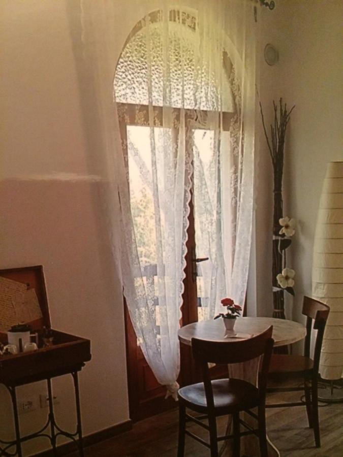 Vestone A Casa Di Gianni E Mari Bed & Breakfast エクステリア 写真